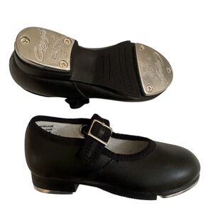 CAPEIZO Girl’s Black Tap Dance Shoes Says 7 M my shoe guide says 8.5 or 6” long